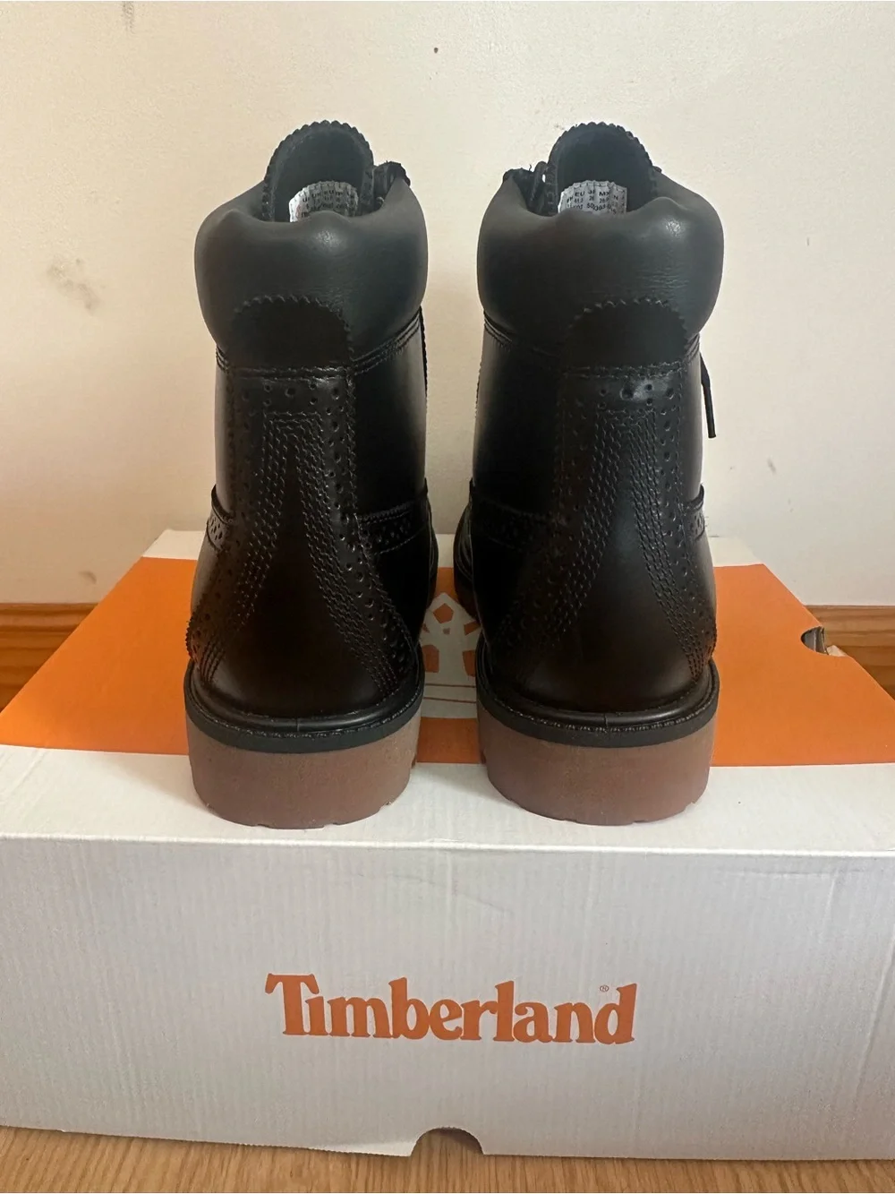 Timberland Premium 6-Inch Waterproof Boots Men’s Size 8 Black Full Grain Leather